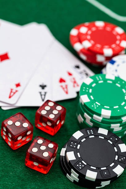Archive interface showing football, live dealer, slot, and esports categories